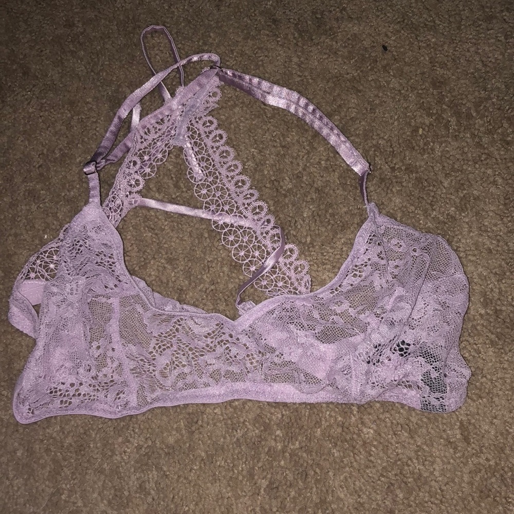 Victoria’s Secret lace bra
